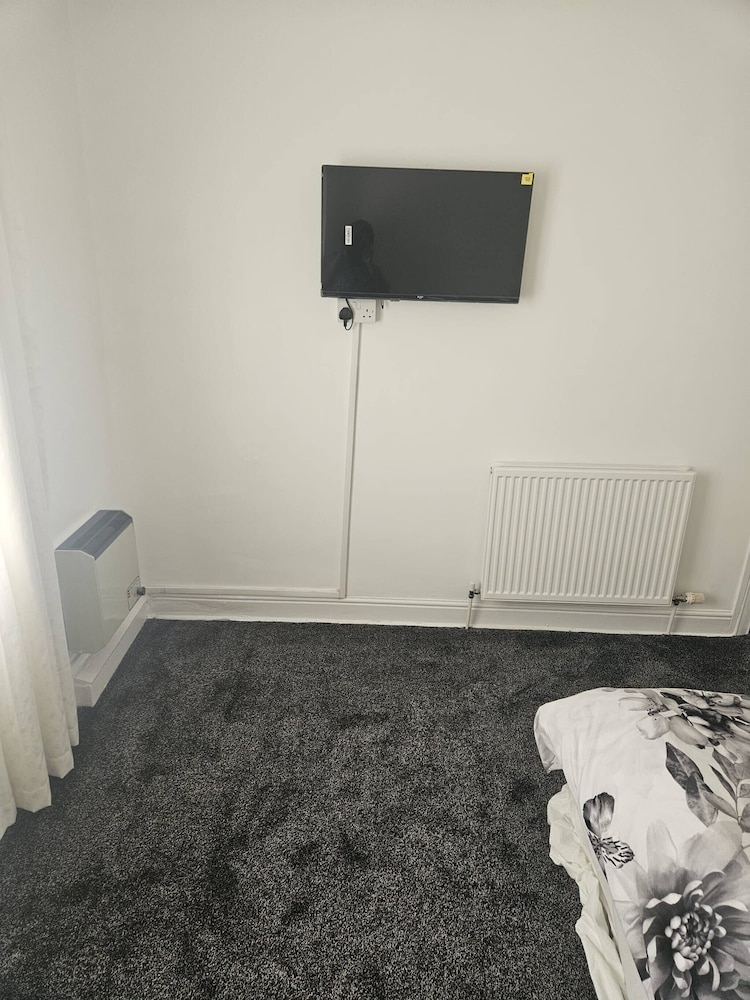 Ad7 Family Guest House