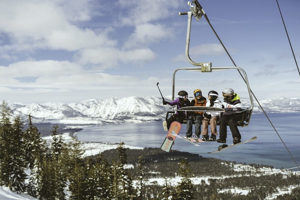 Lake Tahoe Vacations - Luxury 4bdr Residence Steps From Heavenly Village 4 Bedroom Condo - Property Image 8