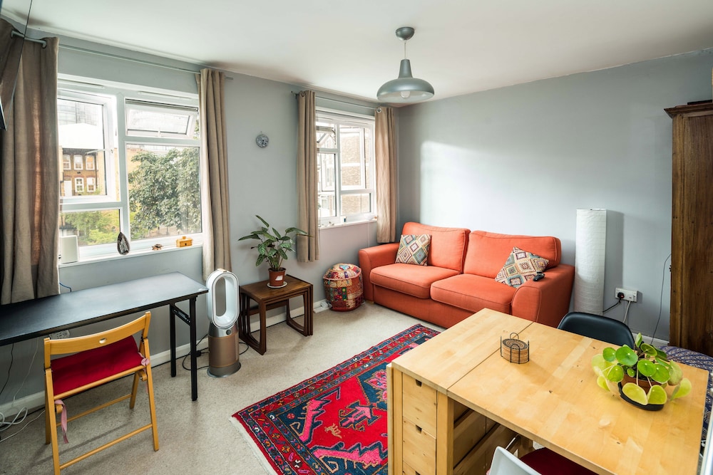 2Bd Stylish Home W/T Grand Piano Central London