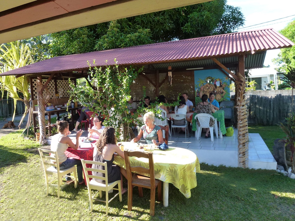 Pension Te Miti - Hostel
