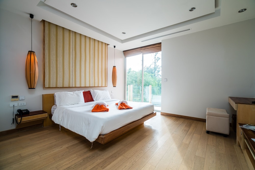 BangTao Beachfront by Lofty view 3