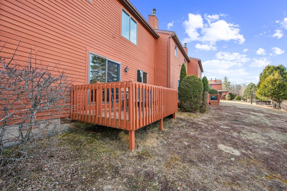 Echo 7 Building D - Retreat With Mountain Views 2 Bedroom Townhouse by The Summit at Gore Mountain