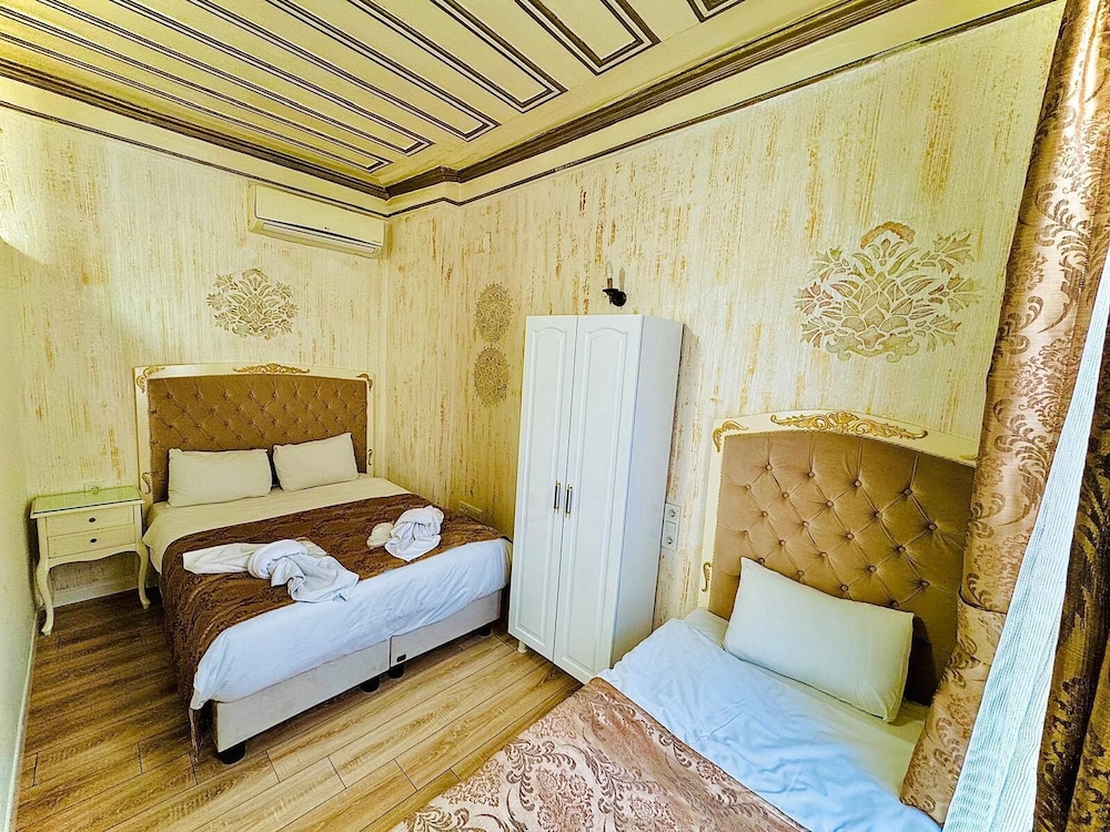 Alhambra Apart Otel - Image 39