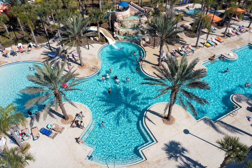 Marvelous 7 Bd w/ Pool Close to Disney @ Solterra 6086