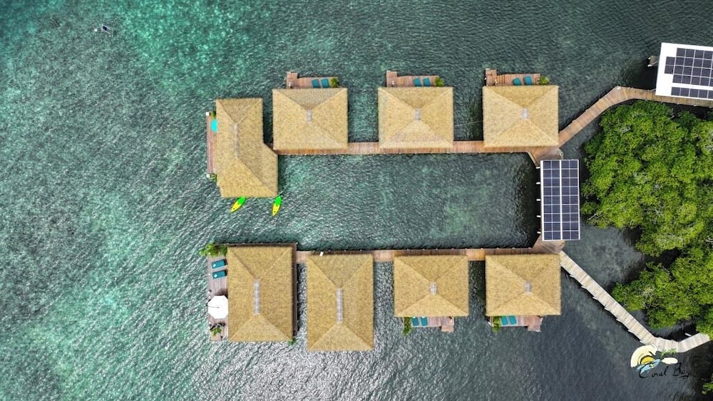Coral Bay Bungalows