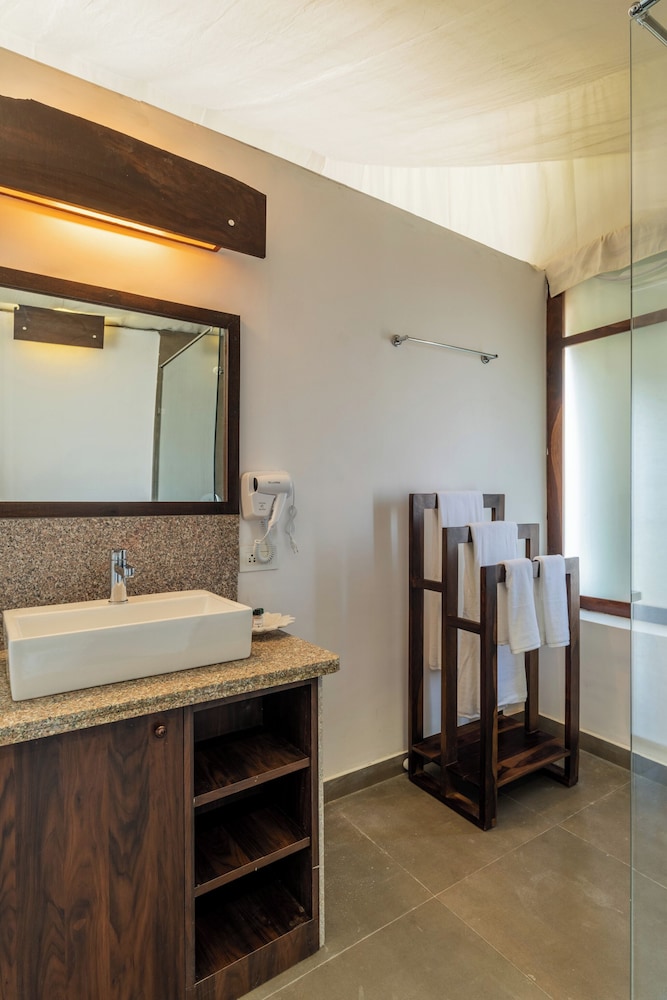 juSta Luxe Highpoint Jawai