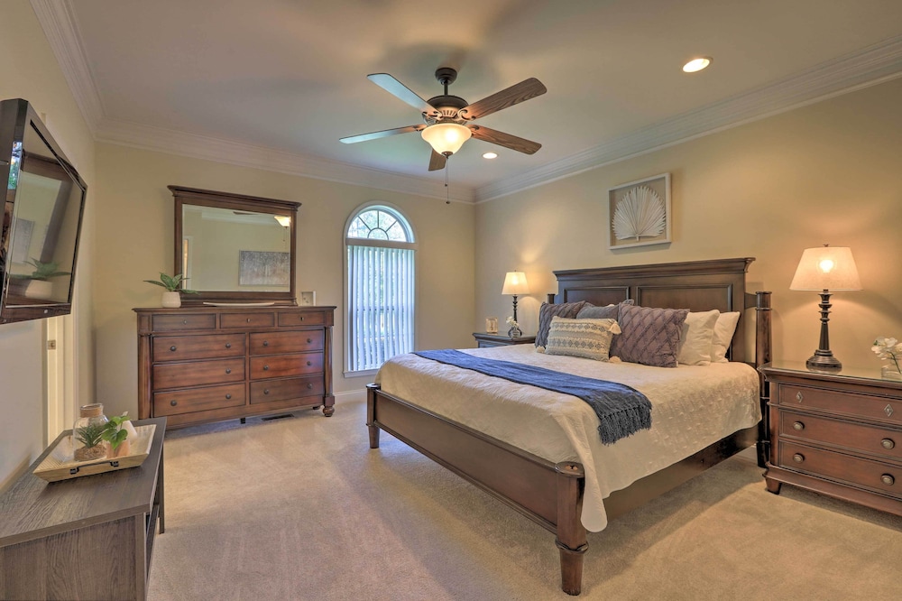 Waterfront Eatonton Escape w/ Private Hot Tub! view 3