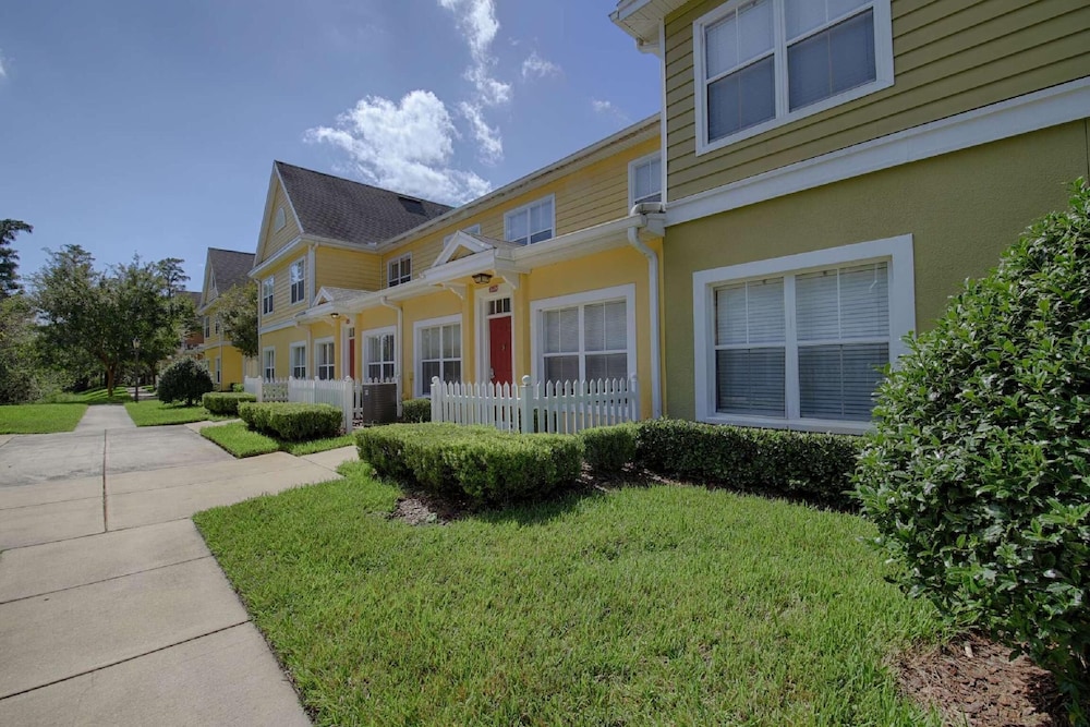 4562 Seven Dwarfs - Image 1