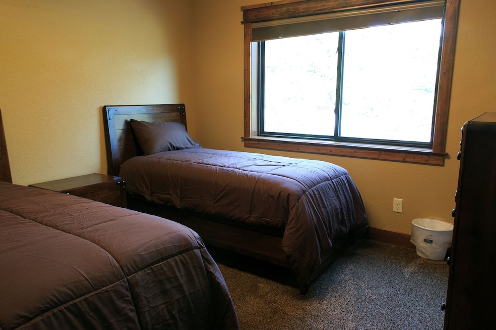 Estes Park Condos - Property Image 76