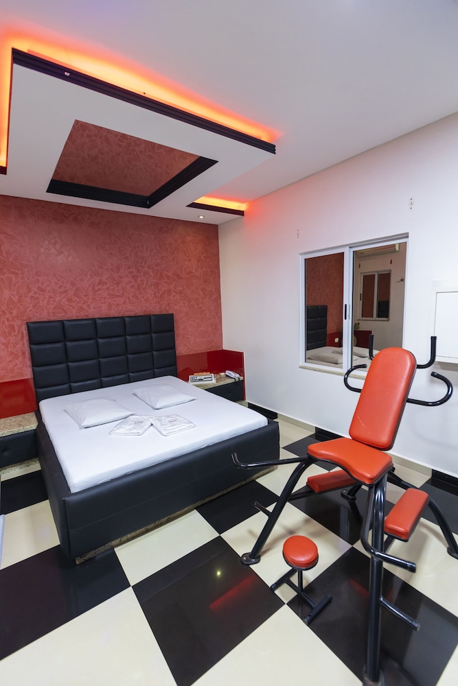 Troia Motel