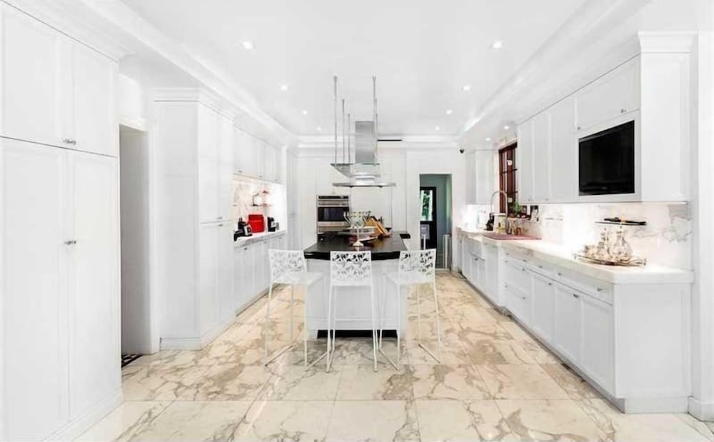 6 Bedroom Homes in Miami Beach by TMG