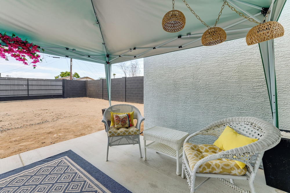 6 Mi to Dtwn Tempe: Pet-friendly Retreat w/ Yard!, photo 17