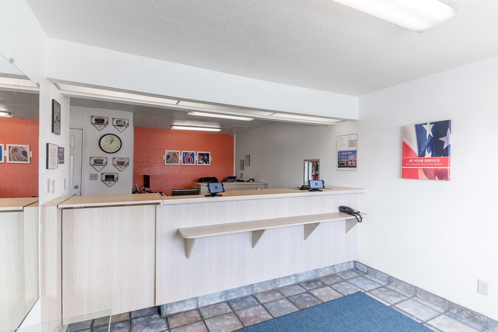 Motel 6 Pensacola, FL - Airport West