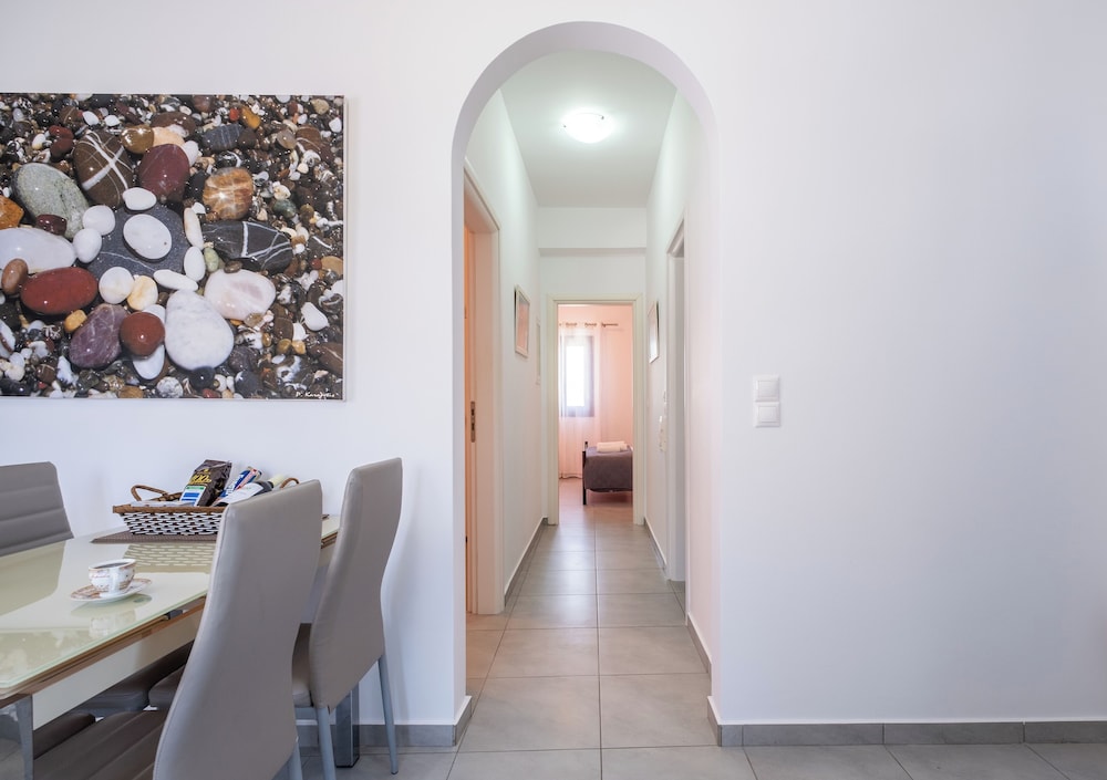 ADELPHI APARTMENTS