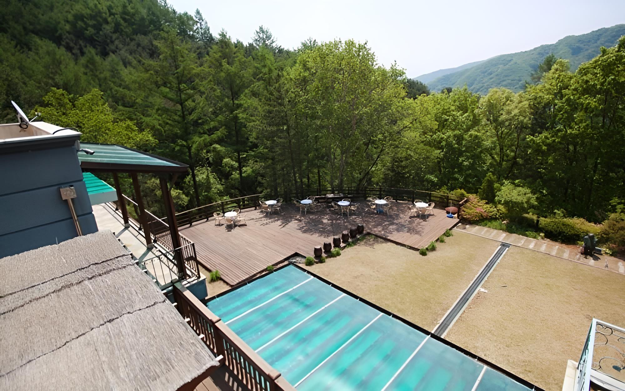 Gapyeong Edentia Pension view 4