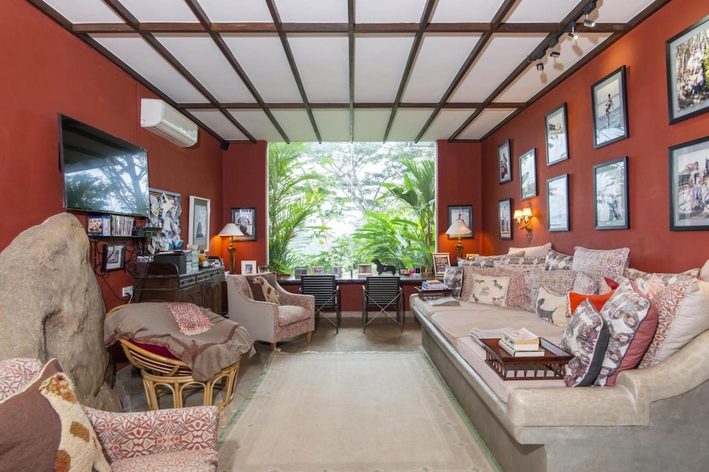 08 Acre Private Tea Estate Close To Galle