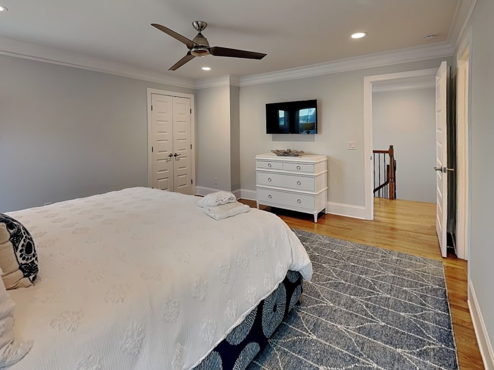 Southern Comfort by Carolina Retreats
