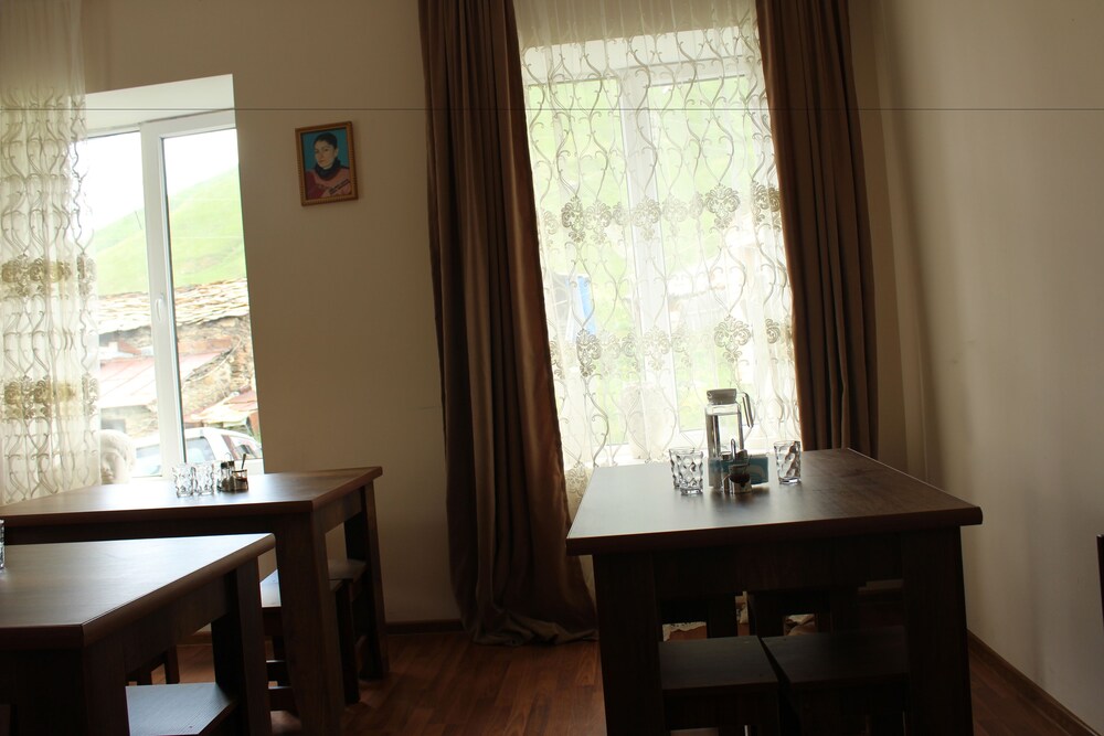 Guesthouse Qaldea