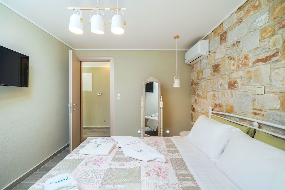 Natura Bungalows photo 2