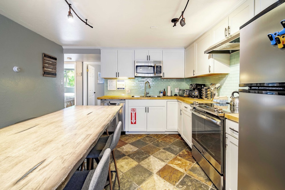 Alpine Ember by Avantstay Park City Retreat Near Main Street, Dining & Deer Valley Slopes