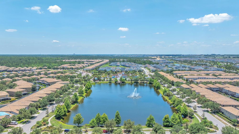 2027 MD - Windsor Westside Tranquil Haven