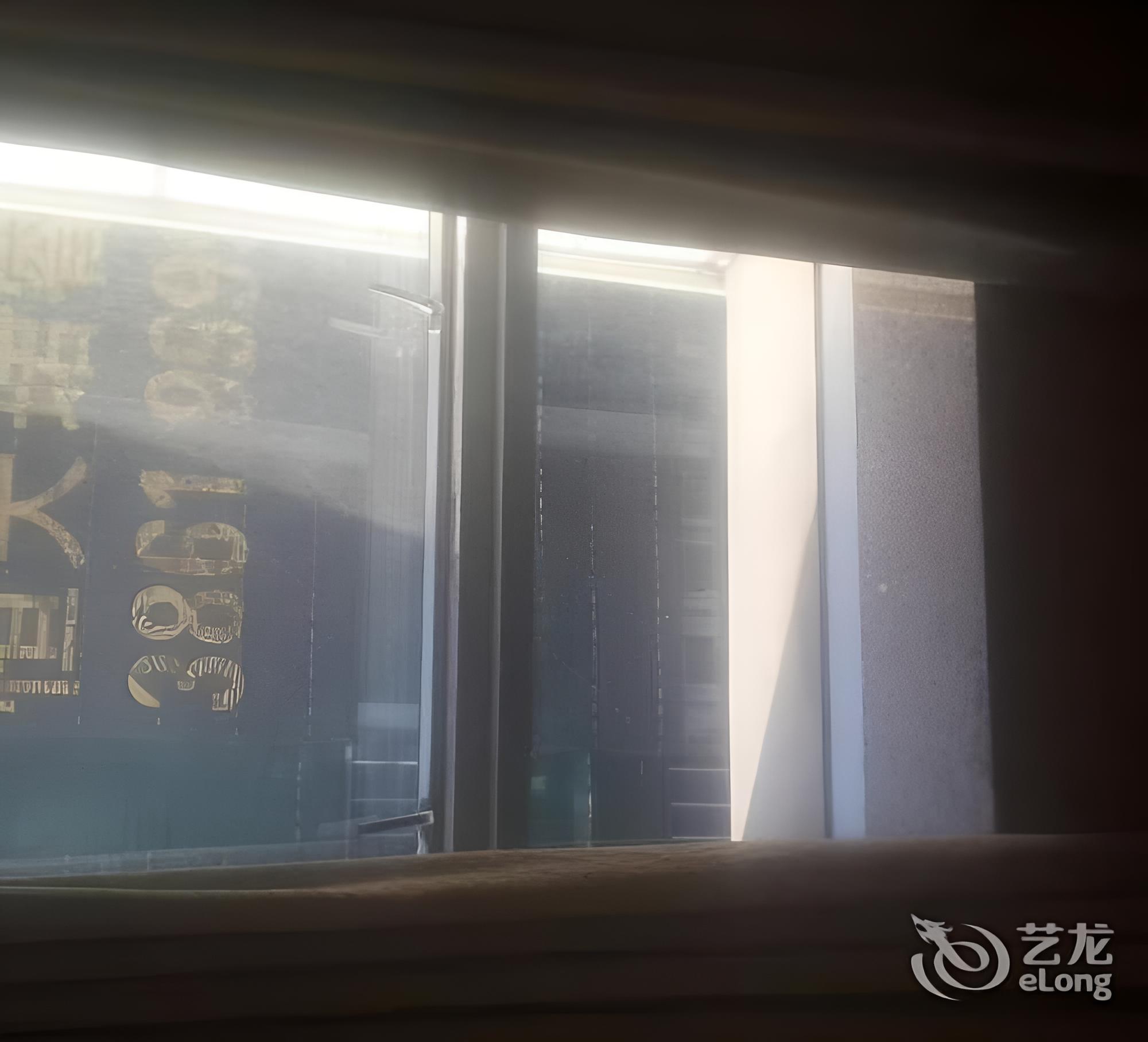 Huaweida Hotel