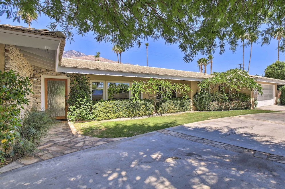 Patio, Pool & Mountain Views: Palm Springs Home! view 2
