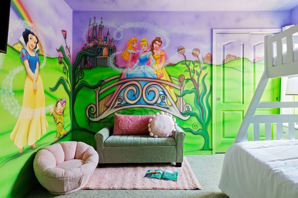 Twice-as-nice Double Delight Getaway 5 Bedroom Home