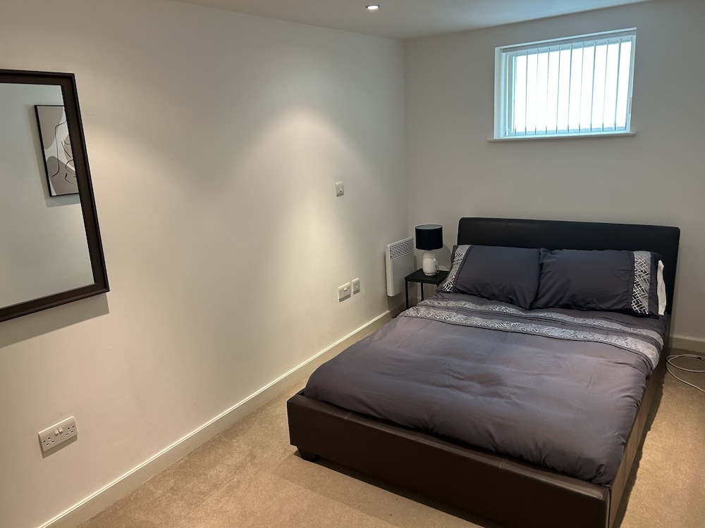 Luxurious Penthouse Apartment in Liverpool view 3