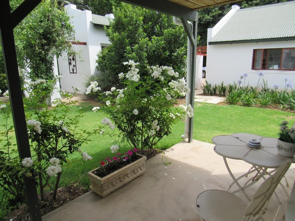 Happy Lands Self Catering B&B