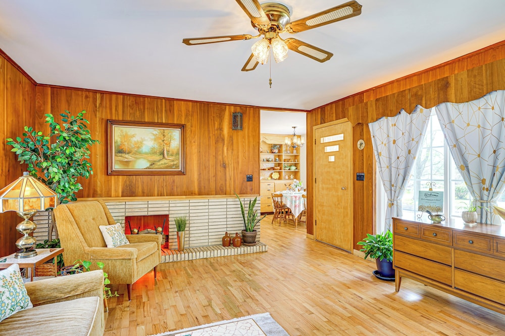 Mid-century 1950s Retreat w/ Carport in Monett!