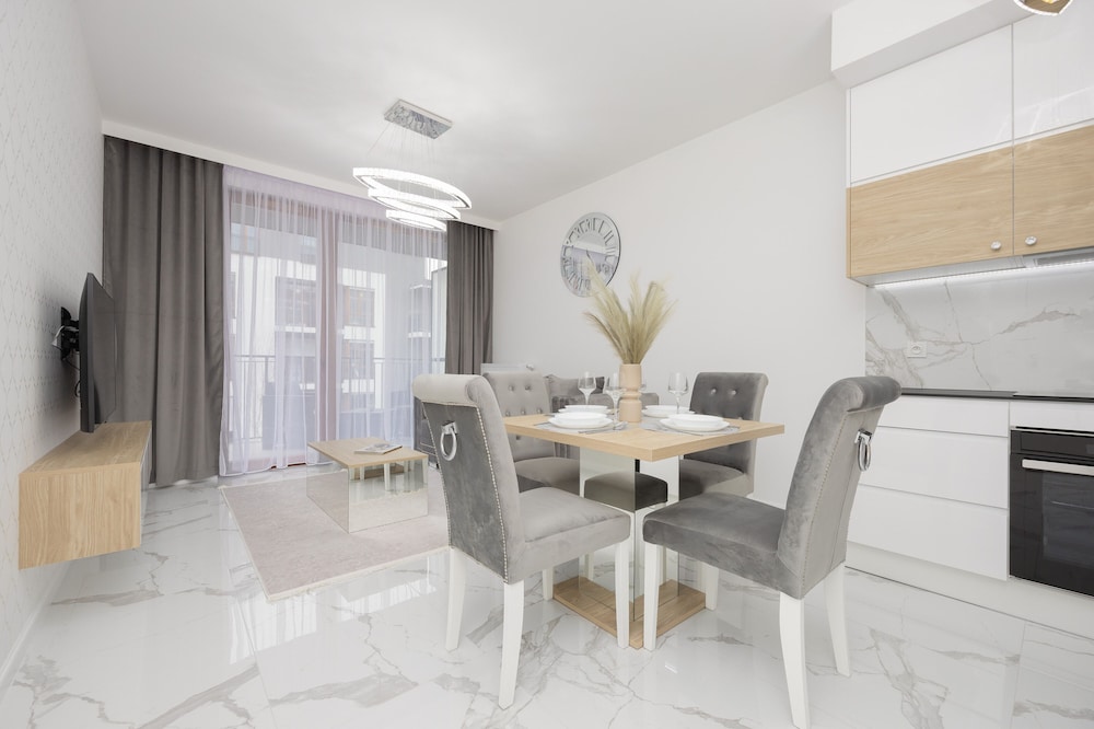 Luxurious Grey Apartment by Renters view 3