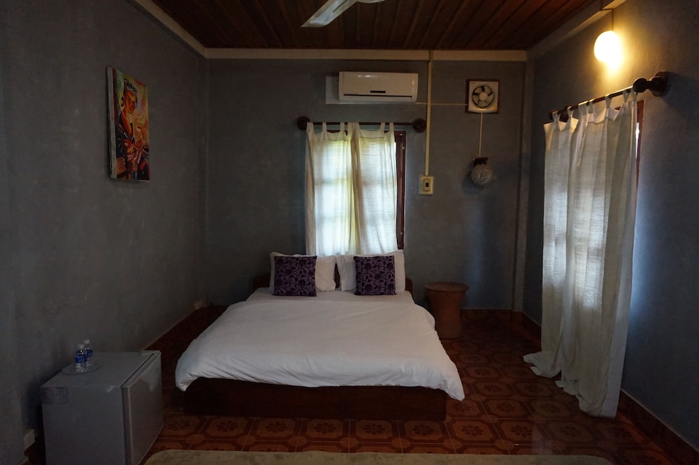 Mani Home Guesthouse