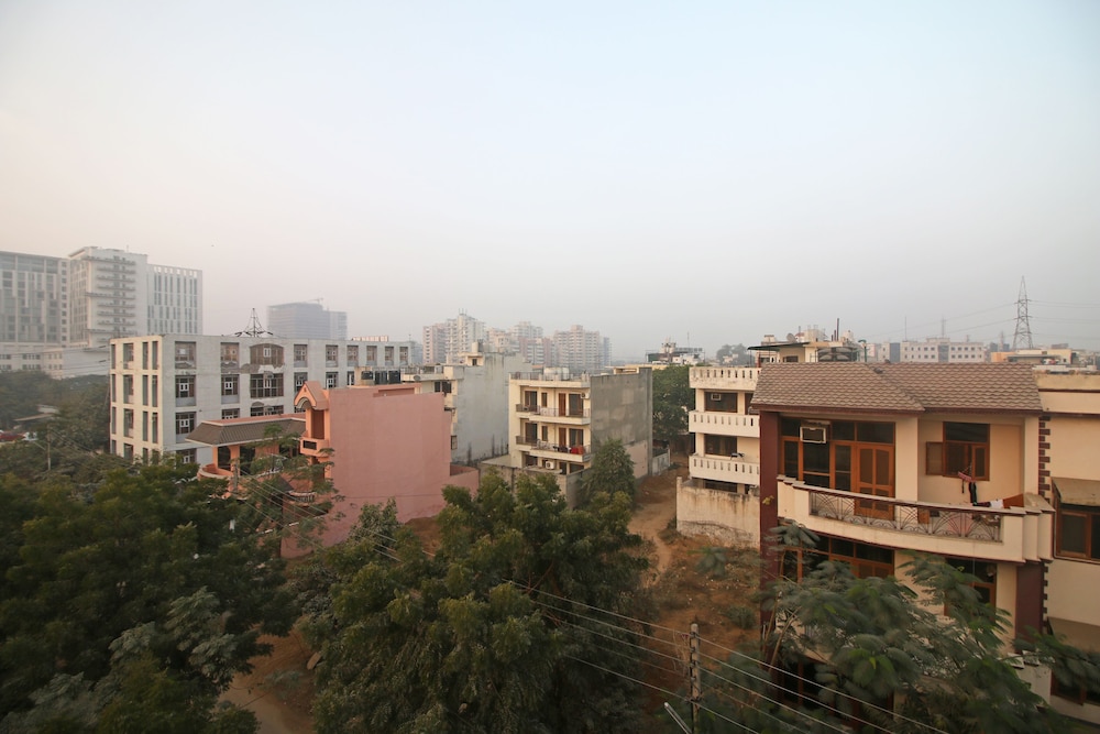 OYO 7967 near Medanta