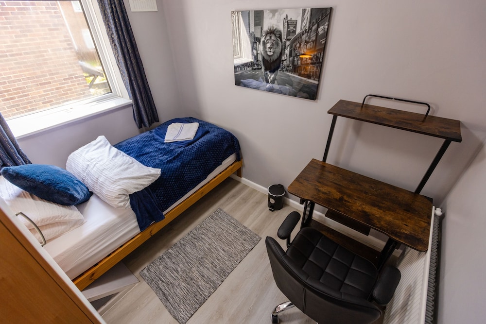 Winchester Retreat With 4 Bedrooms
