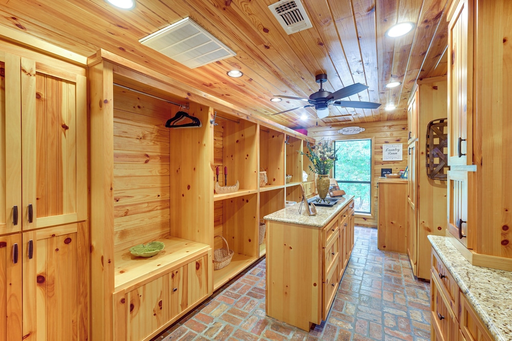 Riverfront Cabin w/ Outdoor Oasis in Seminary! - Property Image 2