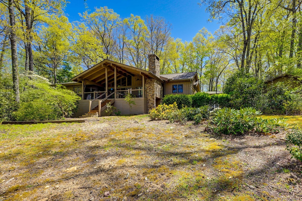 Luxe Glenville Cabin w/ Porch & BBQ ~ 5 Mi to Lake view 5