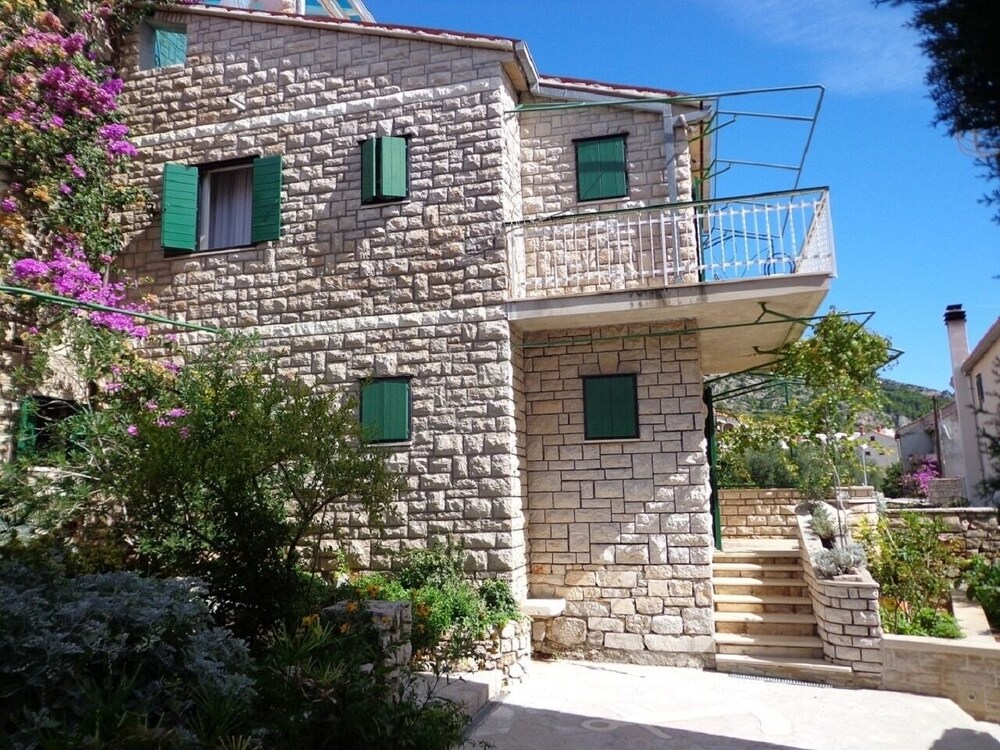 Brane - 150m From sea - SA2