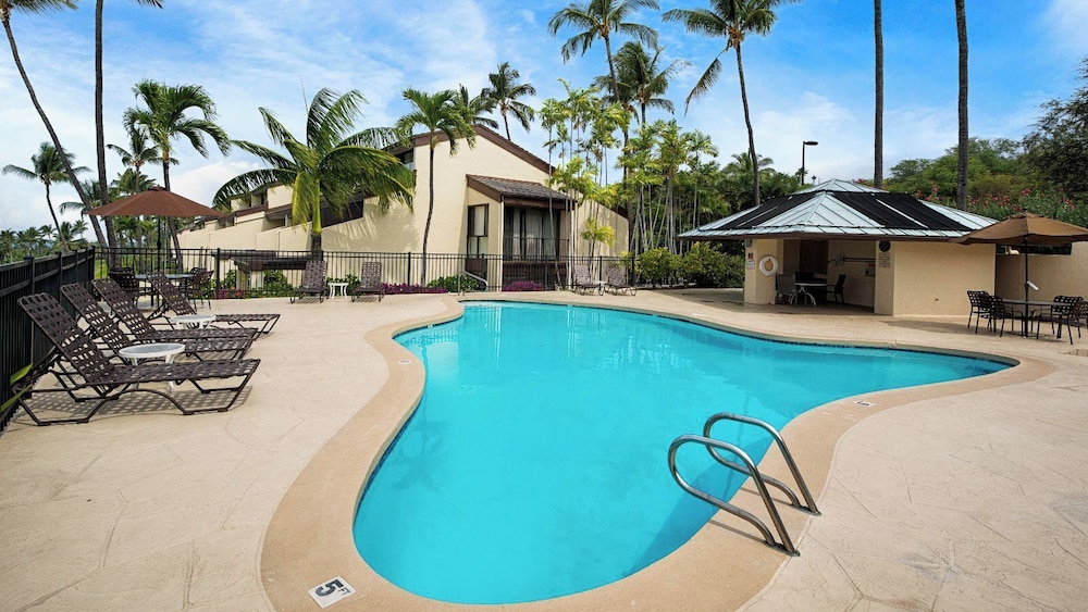Fantastic Ocean & Golf Course Views - Close to Shopping & Beaches - Vrkcv