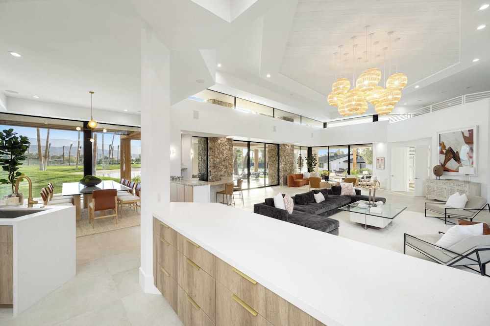 The Bravo Beach Club Tennis, Beach, Basketball, Golf Ultra-luxe Compound by Avantstay