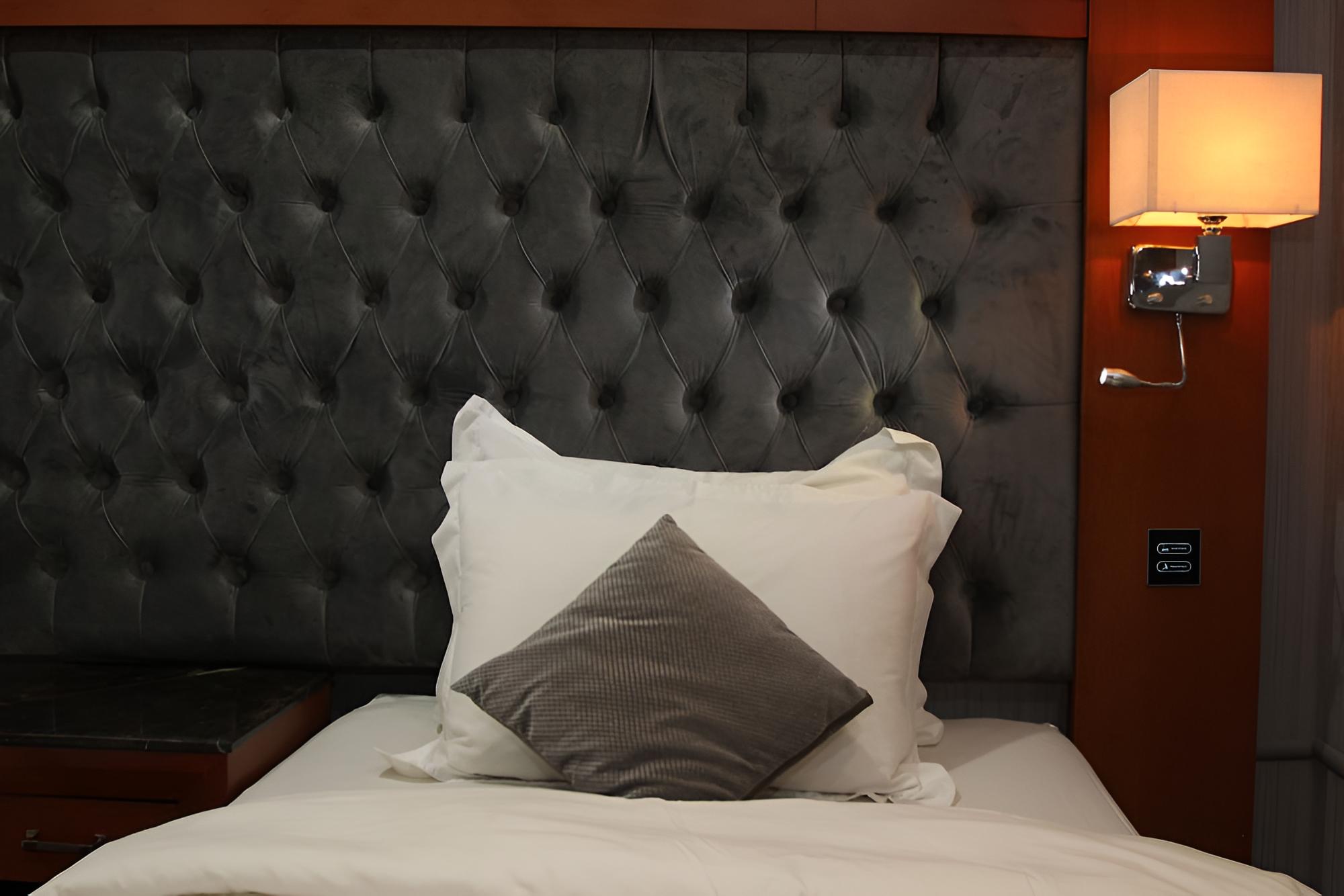 Shatee Al Hayat Hotel Suites