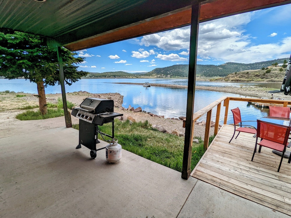 Lakeview Cabin