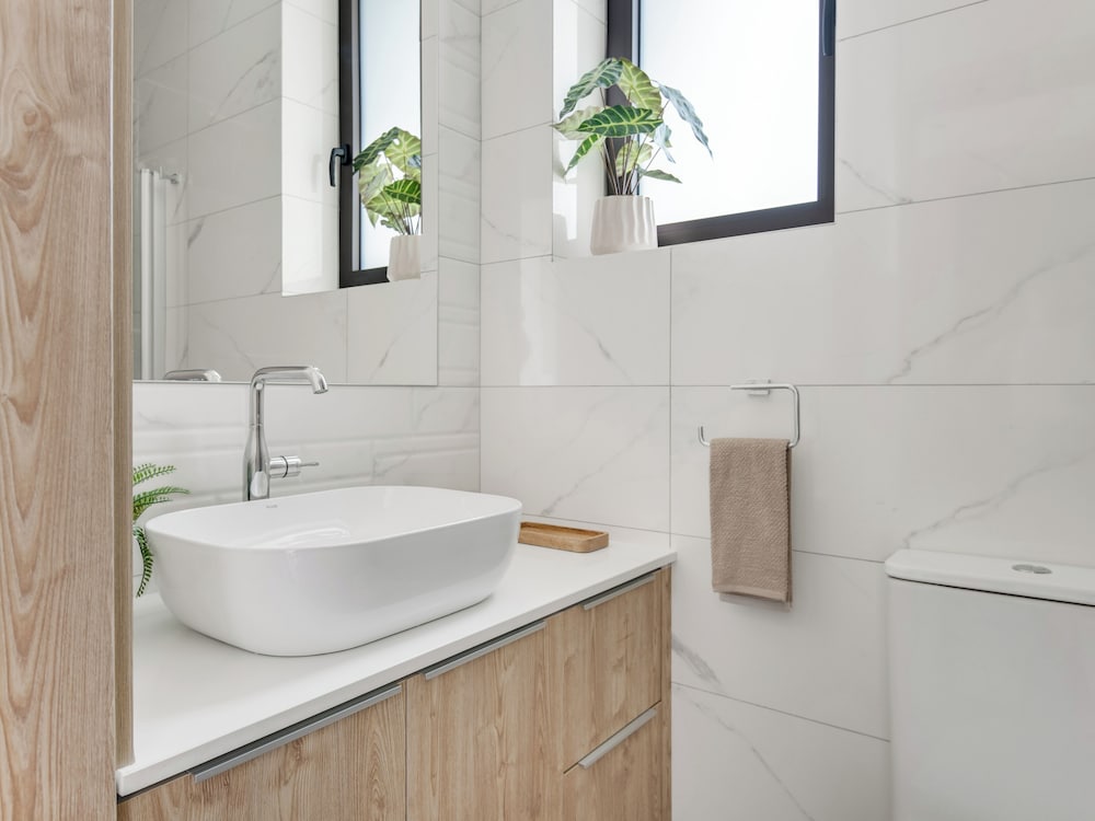 Sanders Palama - Cute 2-bdr Penthouse Apt