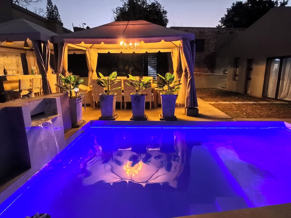 Bryanston Palms Accommodation