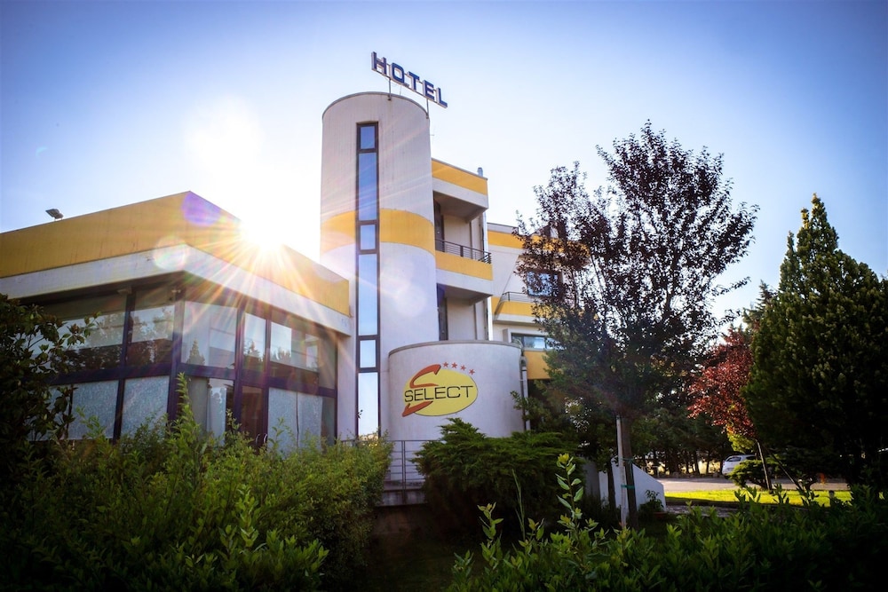 Hotel Select Wellness & Spa
