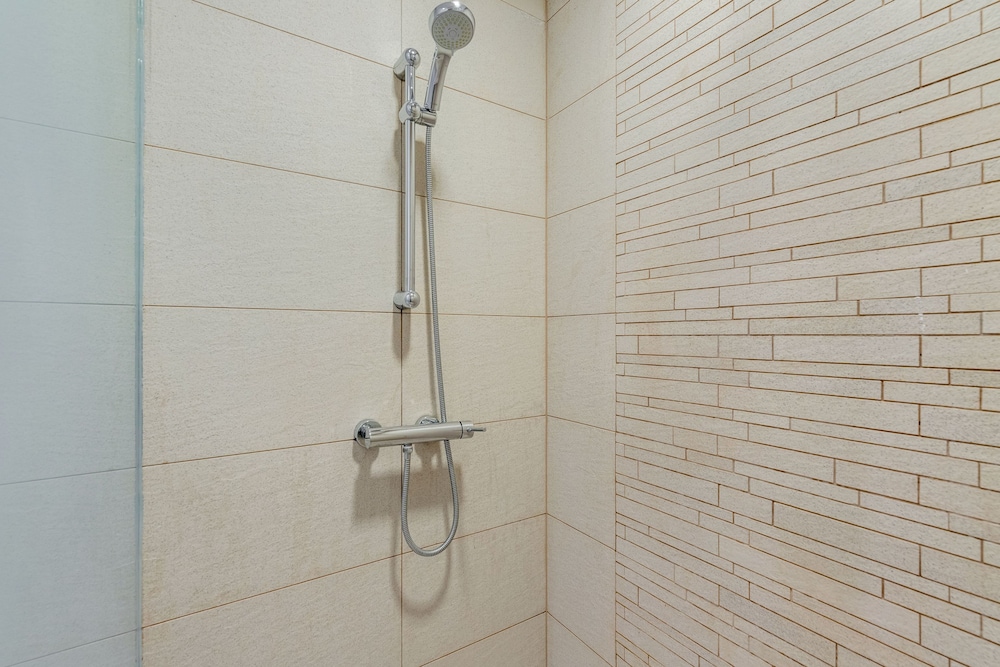 GLOBALSTAY Luxury 3 BR Maid TH Sea View