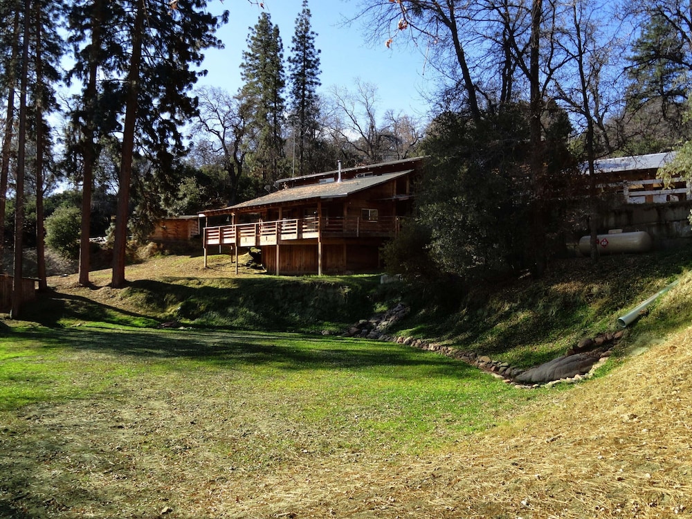 Evergreen Haus