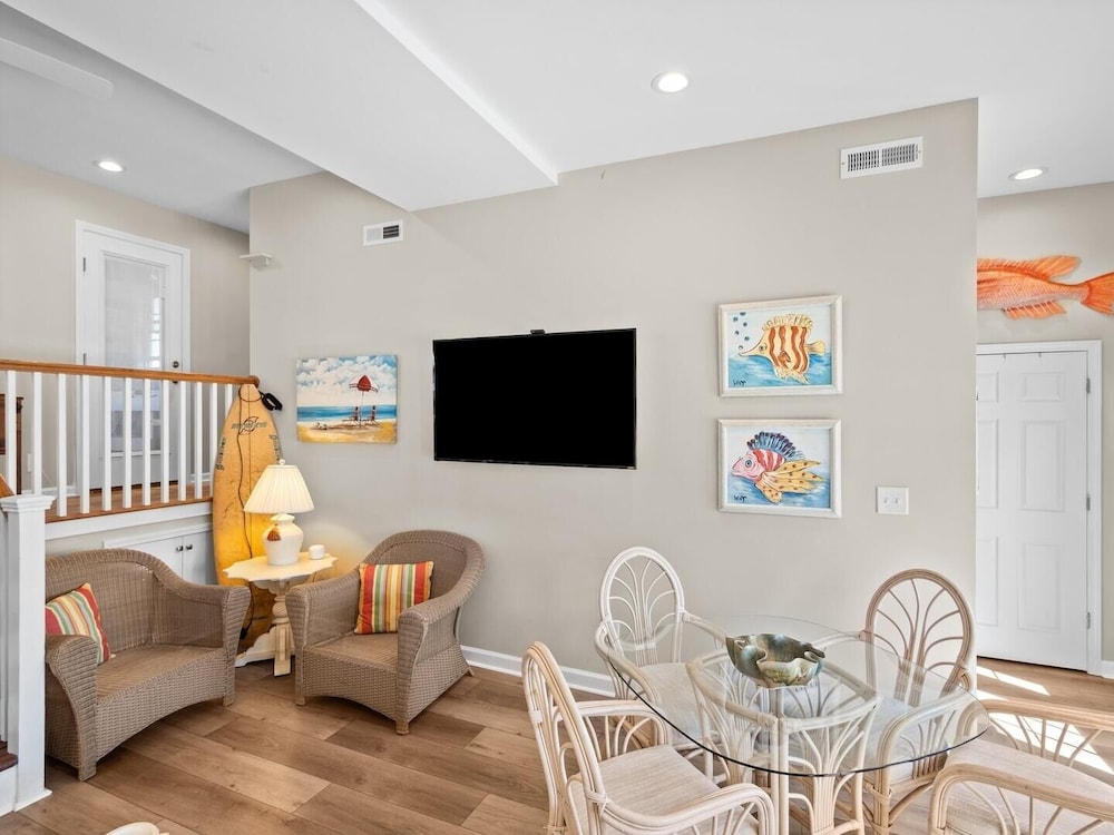 Always Sunday 4 Bedroom Home