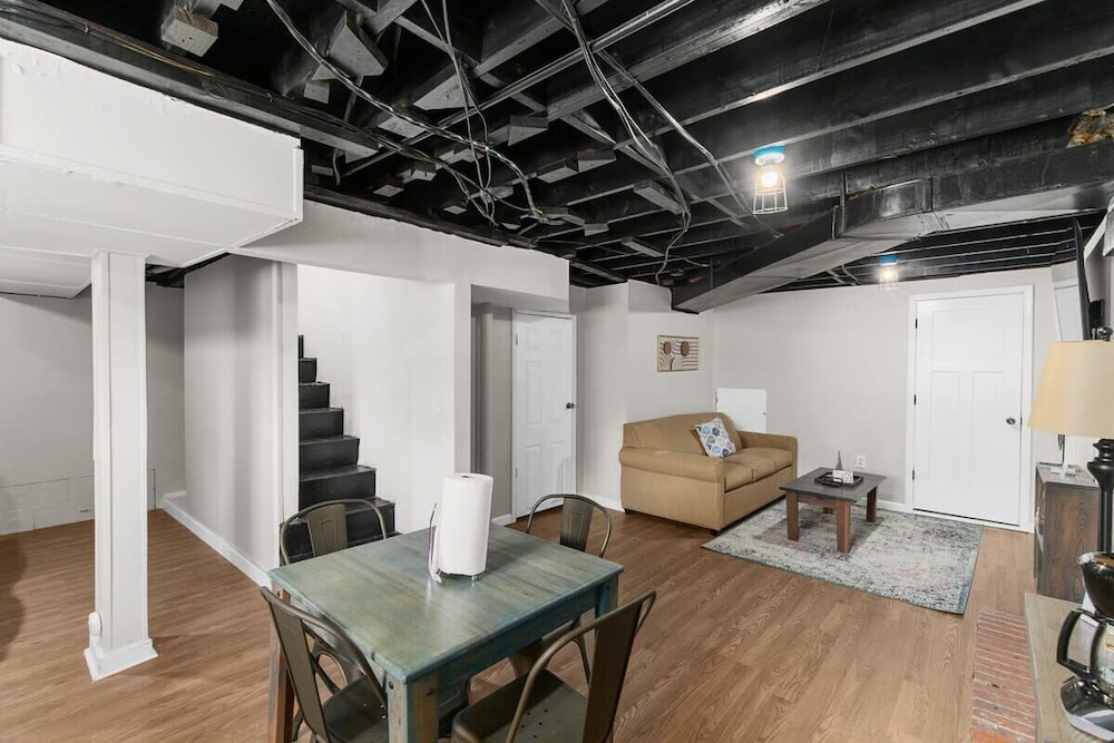 Broadmoor Bungalow - Both Units