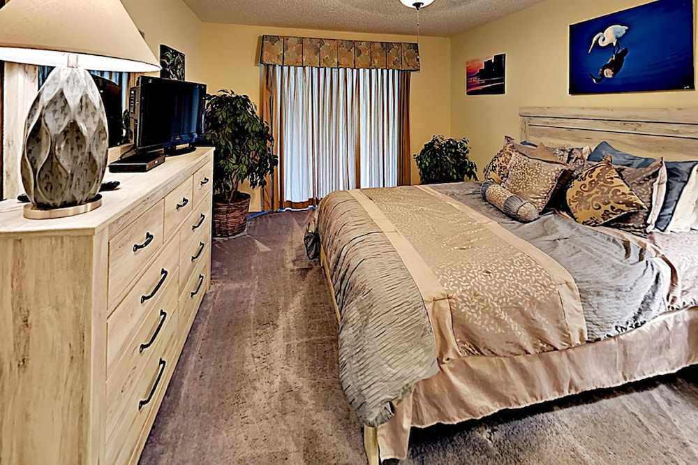 Condos by Beach Vacations North